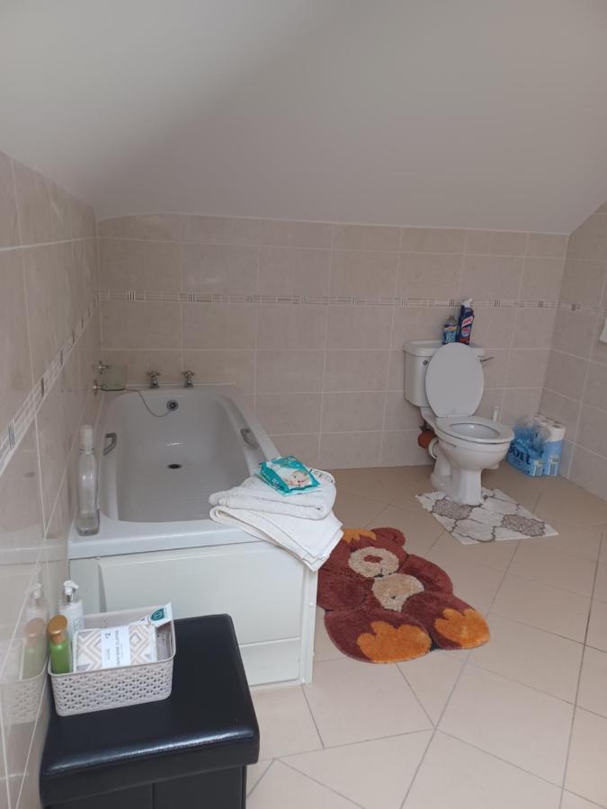 Country Haven Eircode H54 Ak31 Leilighet Galway Eksteriør bilde